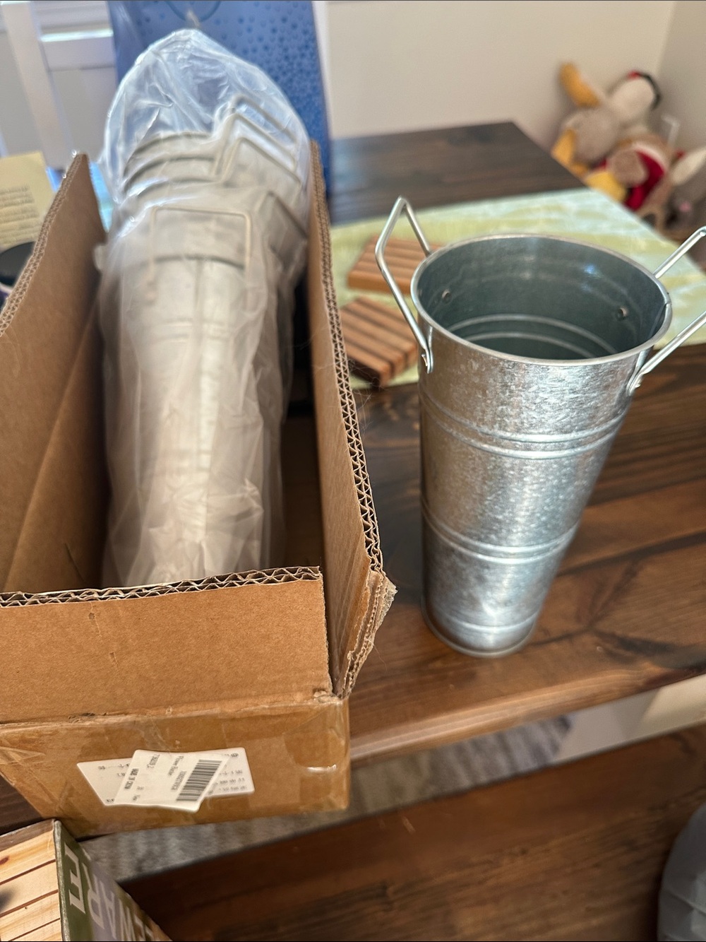 NWT Set of 6 Amazon Galvanized Metal Vase - Silver